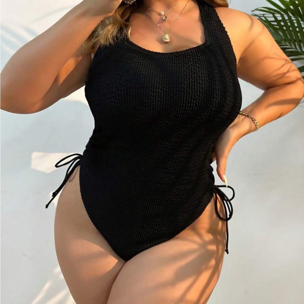 SHEIN Black Textured One Piece Swimsuit